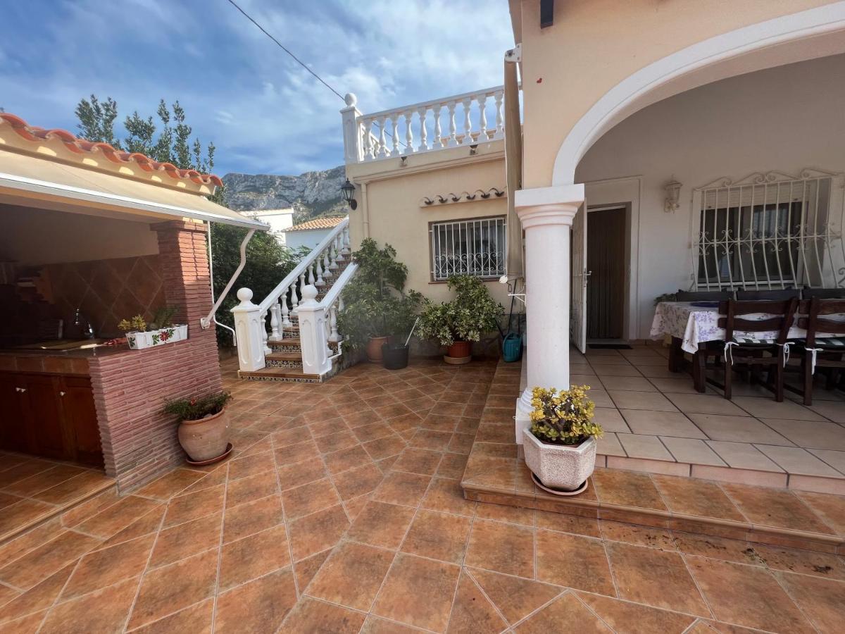 Villa Aristeu เดเนีย ภายนอก รูปภาพ